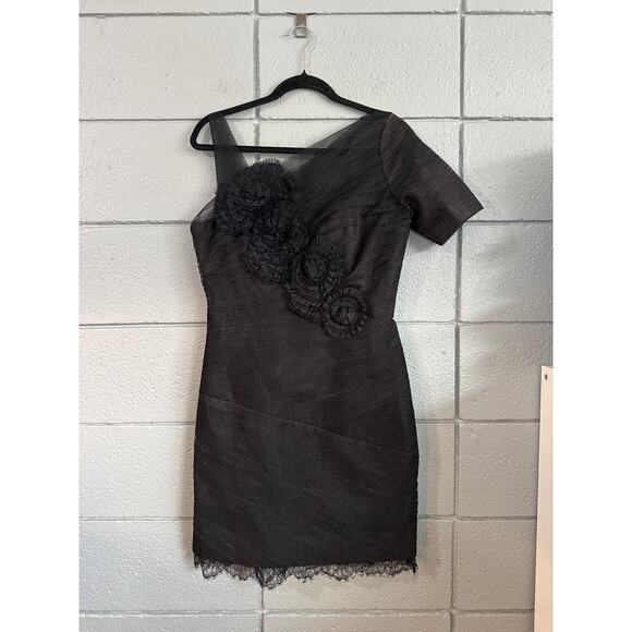 BCBG MaxAzria “Rosette” Black Dress Blair Waldorf 10 - Picture 2 of 5